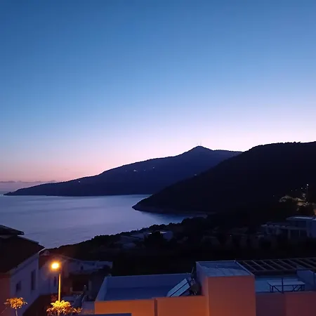 빌라 Sandarra Kalkan *