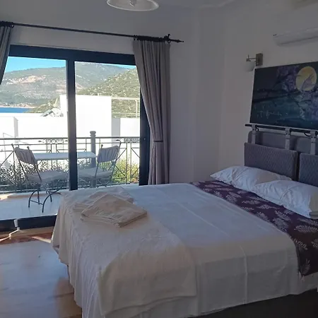 Sandarra Kalkan Villa *
